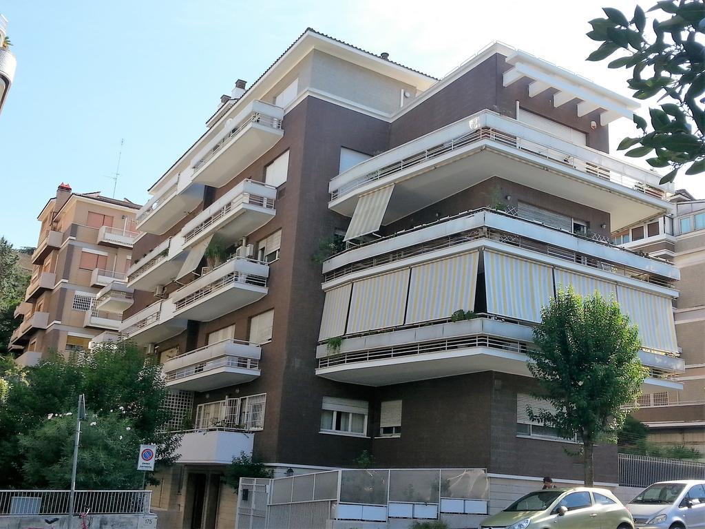 San Pietro & Trastevere Apartment Rome